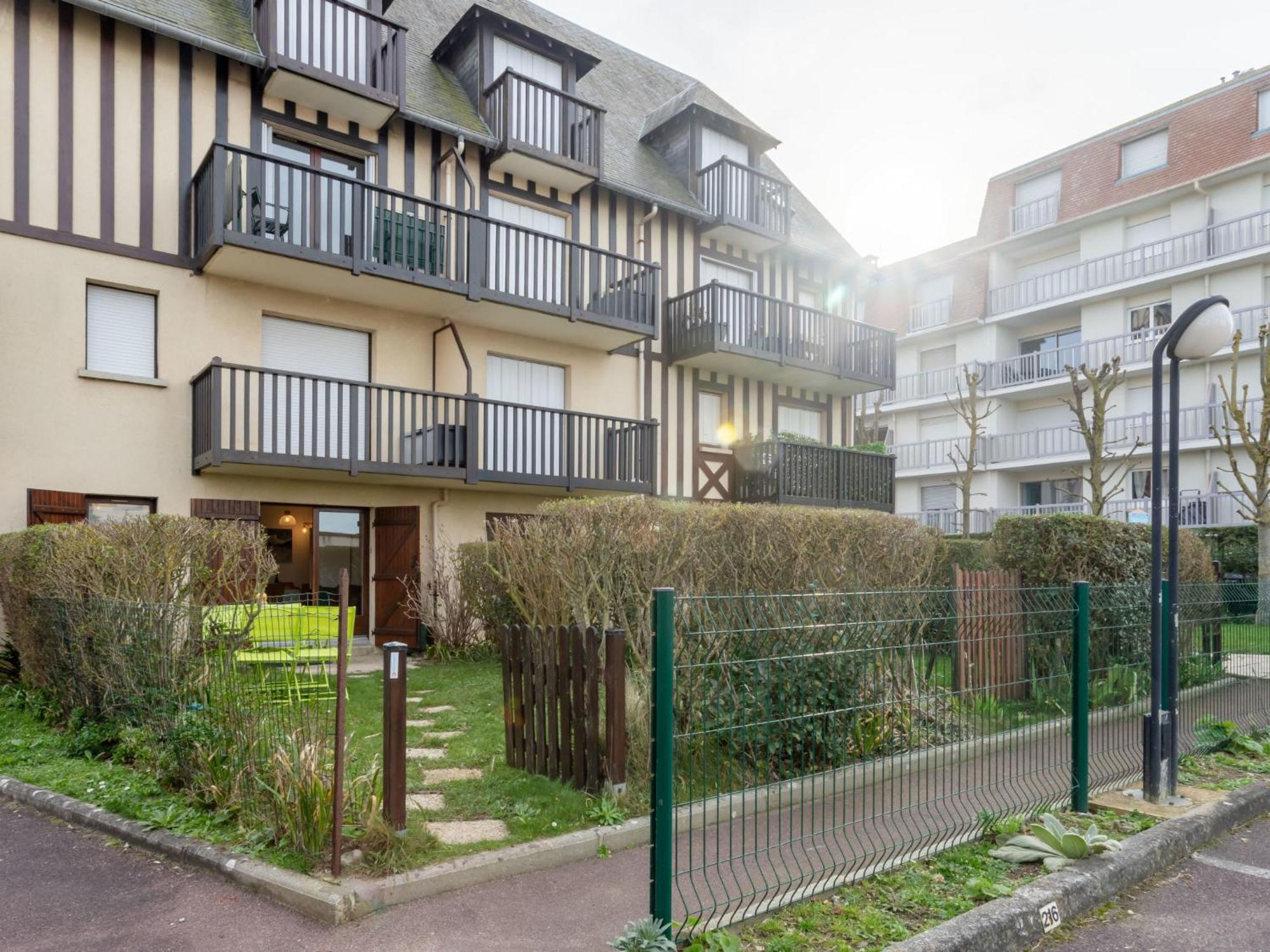 Apartment Le Vert Clos By Interhome Villers-sur-Mer Exterior foto